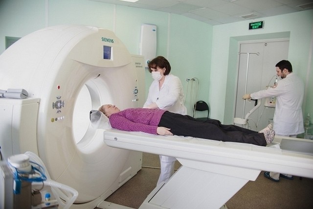 МРТ поможет определить точное положение гидромиелических полостей