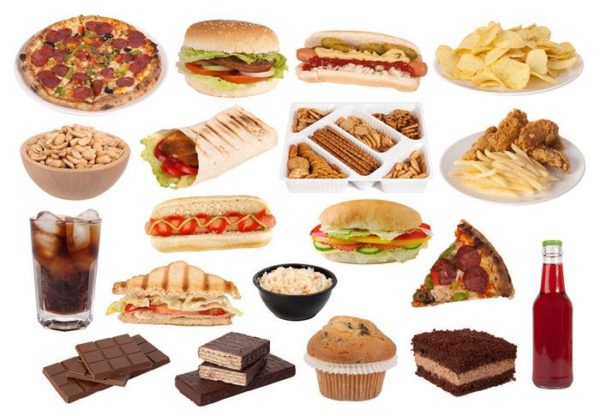При грыже позвоночника нельзя употреблять продукты, которые провоцируют быстрый набор лишнего веса или нарушения метаболизма