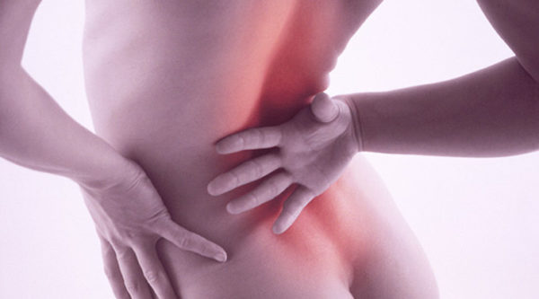 Боль в спине всегда сопровождает пациента при нарушении